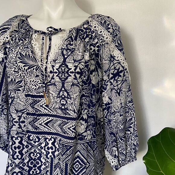 Alice & Trixie 100% Silk mixed floral geometric print blouse - Picture 9 of 13